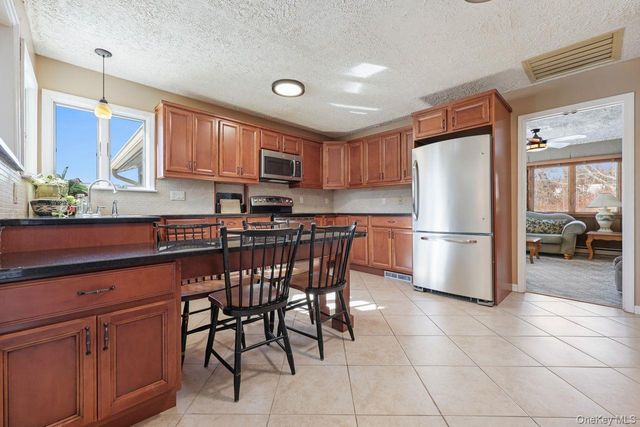 667 Milltown Road, Brewster, NY 10509