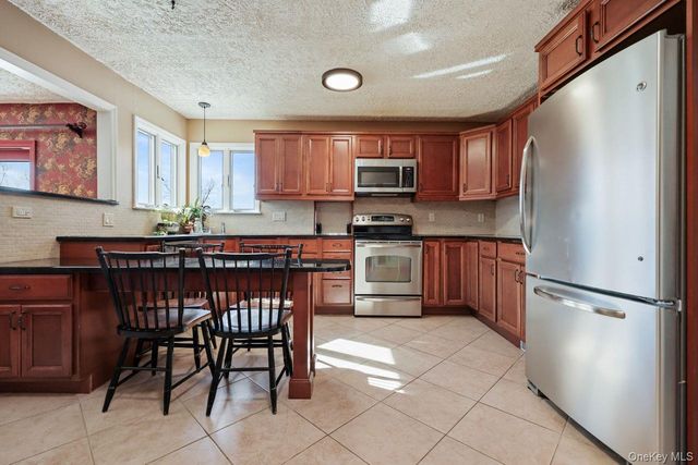 667 Milltown Road, Brewster, NY 10509