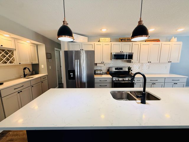 48662 Teranis Trail, Bemidji, MN 56601