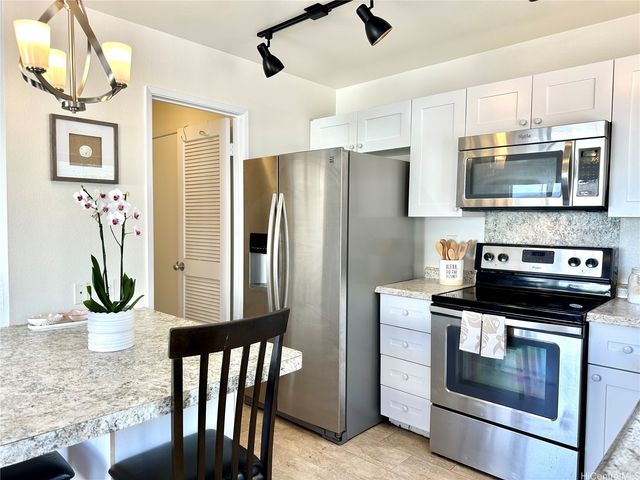 91-1018 Laulauna Street 124, Ewa Beach, HI 96706