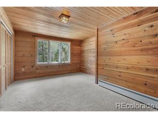 746 Riverside Dr, Lyons, CO 80540