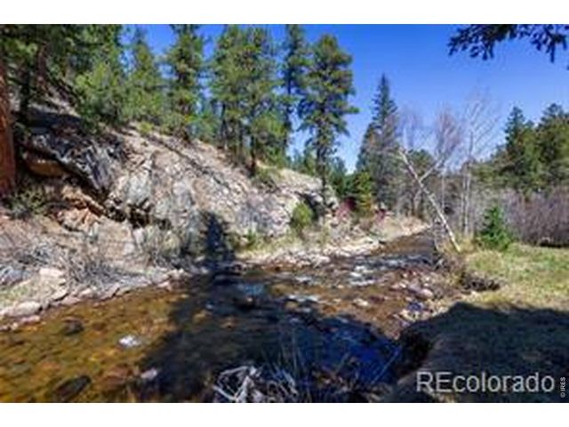 746 Riverside Dr, Lyons, CO 80540