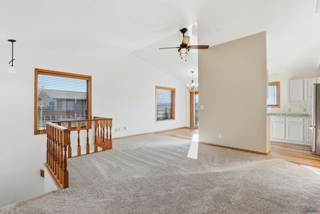 6548 BEVERLY DR, Rapid City, SD 57701