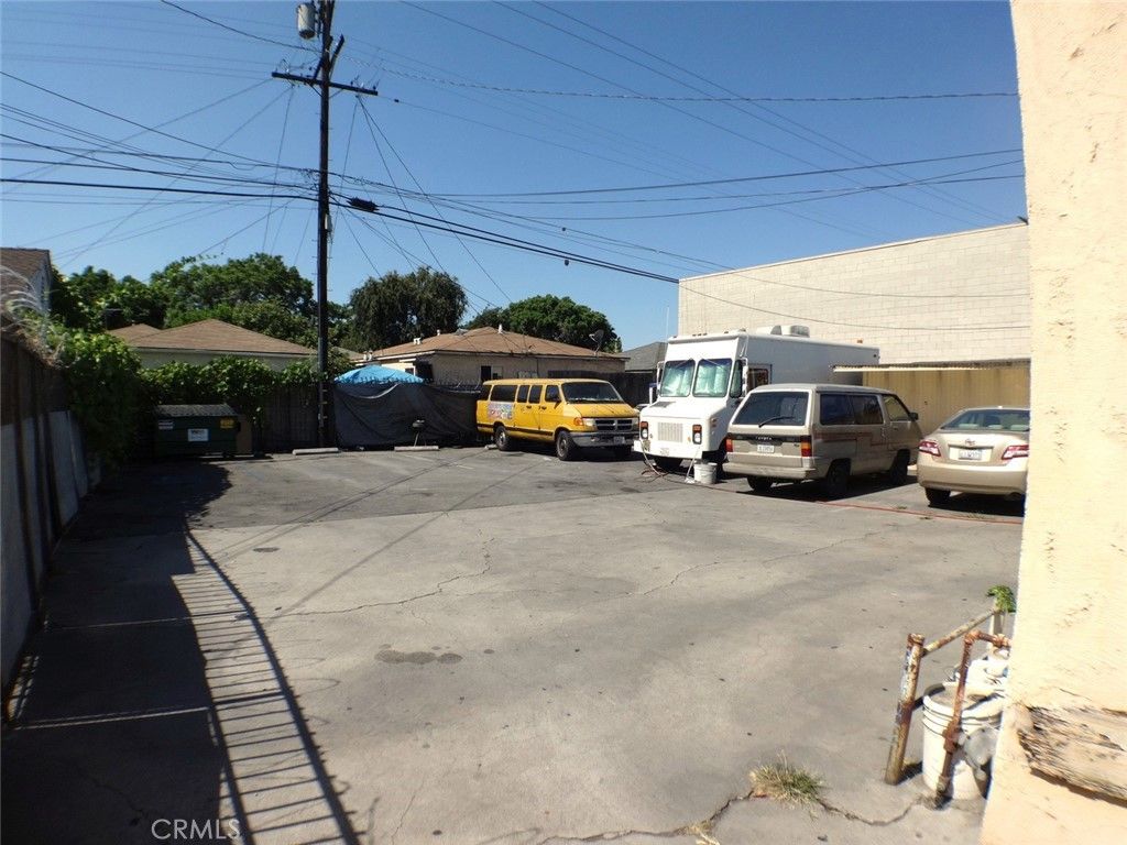 3288 Tweedy Boulevard B, South Gate, CA 90280 — photo 4