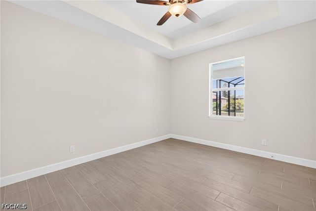 122 SW 21st TER, Cape Coral, FL 33991