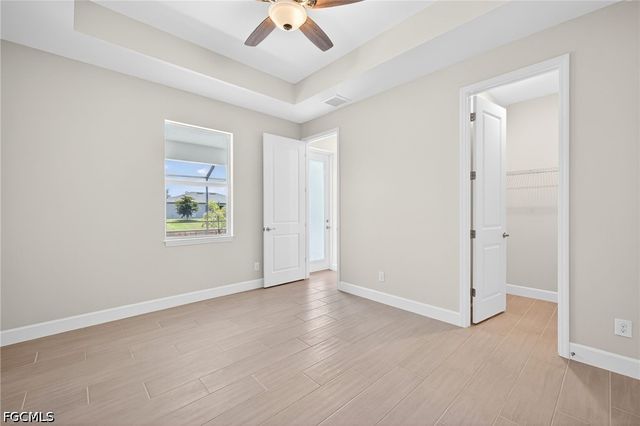 122 SW 21st TER, Cape Coral, FL 33991