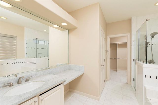 632 E Thornhill Avenue, Mcallen, TX 78503