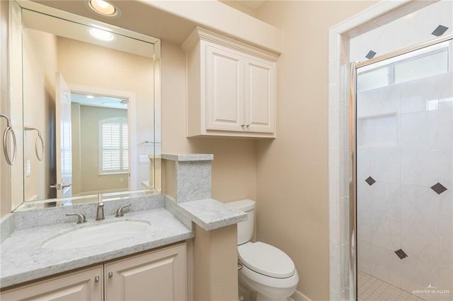 632 E Thornhill Avenue, Mcallen, TX 78503