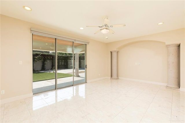 632 E Thornhill Avenue, Mcallen, TX 78503