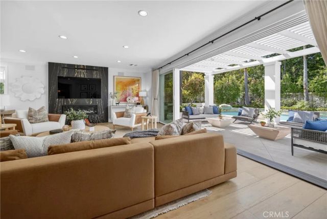 25714 Simpson Place, Calabasas, CA 91302