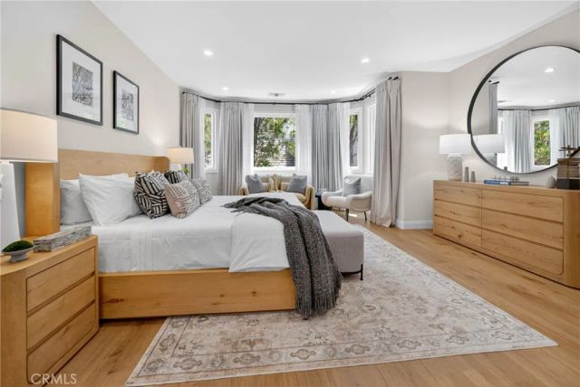 25714 Simpson Place, Calabasas, CA 91302