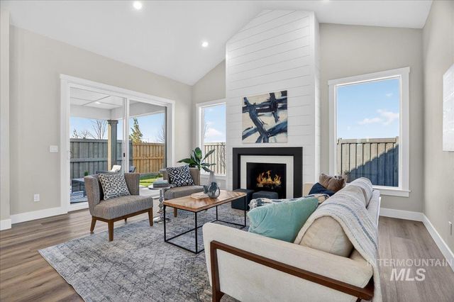 10191 Windrock St., Nampa, ID 83687