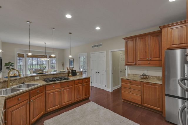 6068 Streamside Drive, Galena, OH 43021