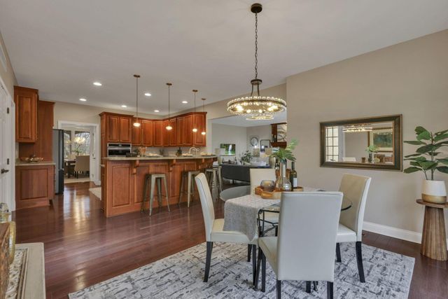 6068 Streamside Drive, Galena, OH 43021