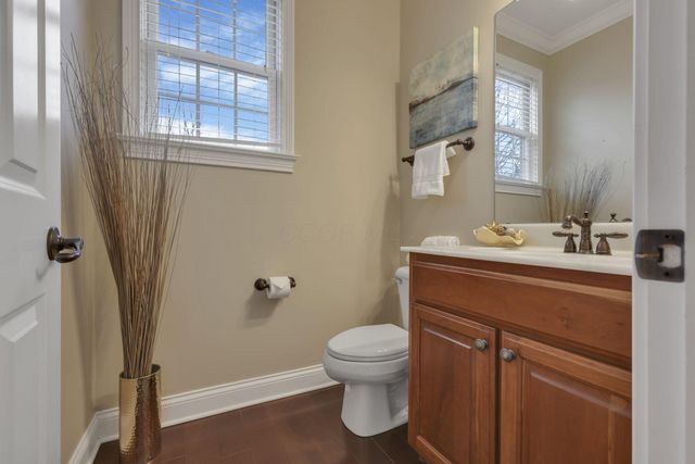 6068 Streamside Drive, Galena, OH 43021