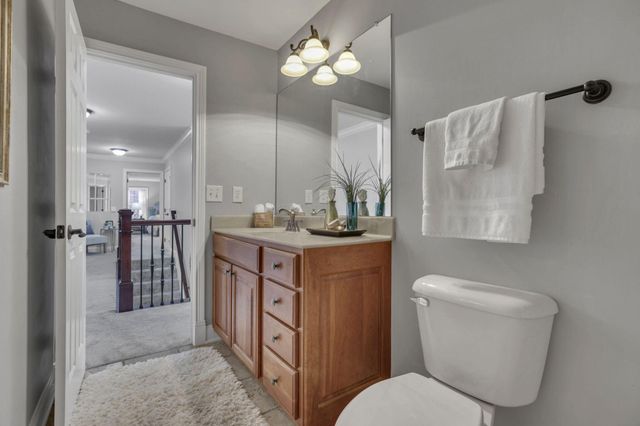 6068 Streamside Drive, Galena, OH 43021