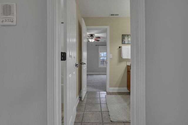 6068 Streamside Drive, Galena, OH 43021