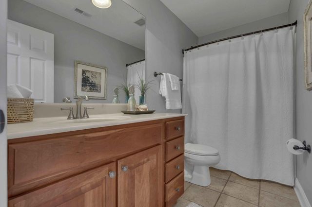 6068 Streamside Drive, Galena, OH 43021