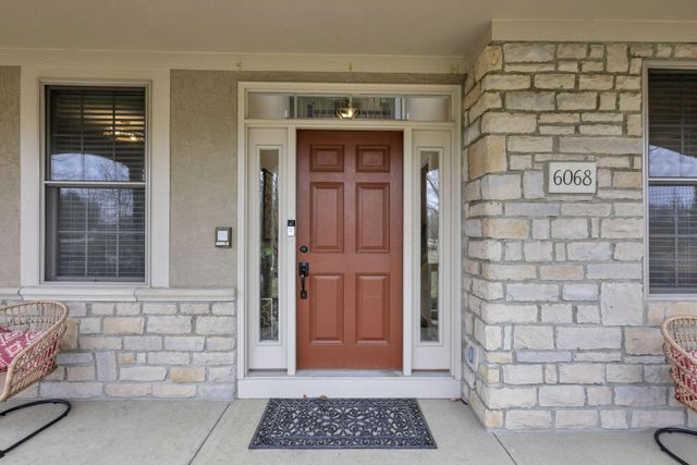 6068 Streamside Drive, Galena, OH 43021