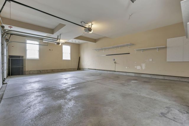 6068 Streamside Drive, Galena, OH 43021