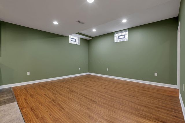 6068 Streamside Drive, Galena, OH 43021