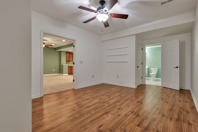 6068 Streamside Drive, Galena, OH 43021