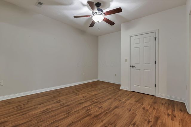 6068 Streamside Drive, Galena, OH 43021