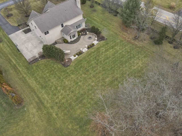 6068 Streamside Drive, Galena, OH 43021