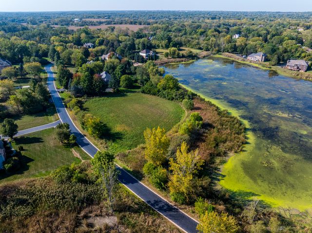 6857 Ellis Avenue, Long Grove, IL 60047