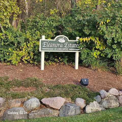 6857 Ellis Avenue, Long Grove, IL 60047