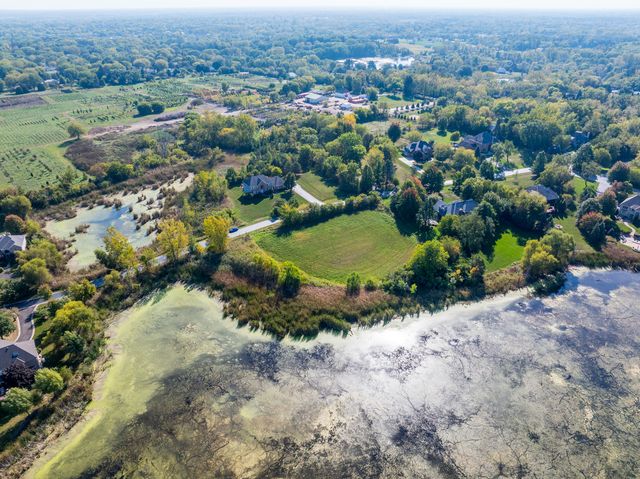 6857 Ellis Avenue, Long Grove, IL 60047