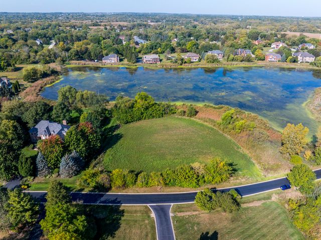 6857 Ellis Avenue, Long Grove, IL 60047