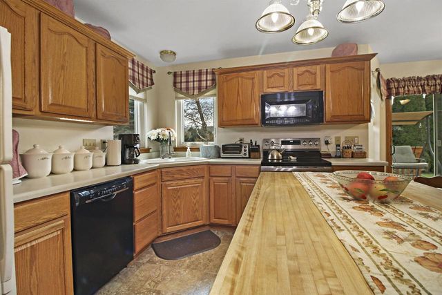 6457 Norfolk LANE, Mount Pleasant, WI 53406