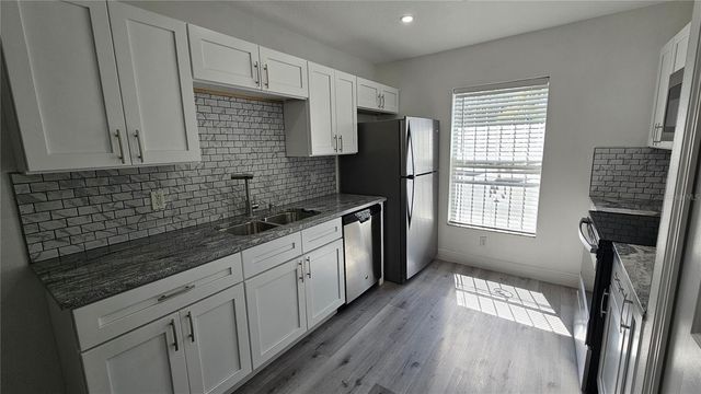 8725 N 13TH STREET, Tampa, FL 33604