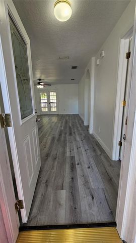 8725 N 13TH STREET, Tampa, FL 33604