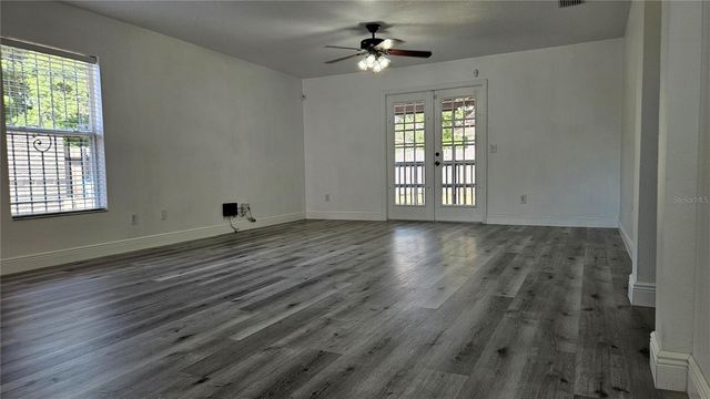 8725 N 13TH STREET, Tampa, FL 33604