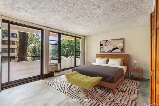 7-24 166th Street 2D, Beechhurst, NY 11357