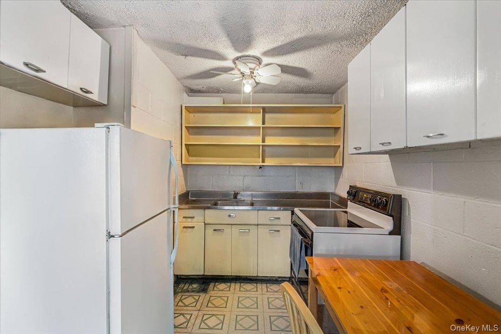 7-24 166th Street 2D, Beechhurst, NY 11357 — photo 5