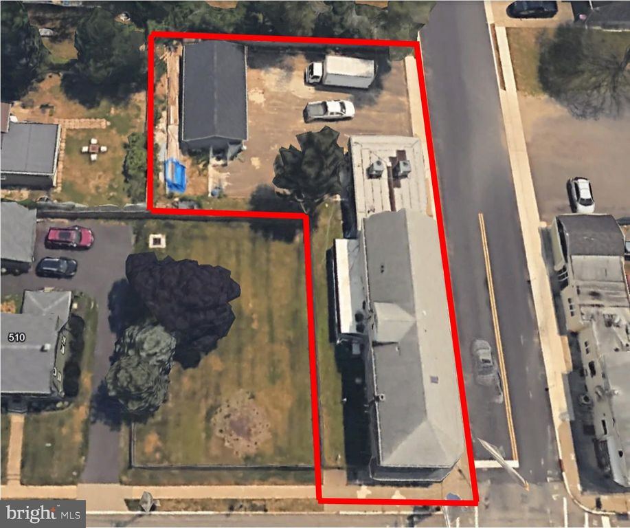 500 BLACK HORSE PIKE, GLENDORA, NJ 08029 — exterior