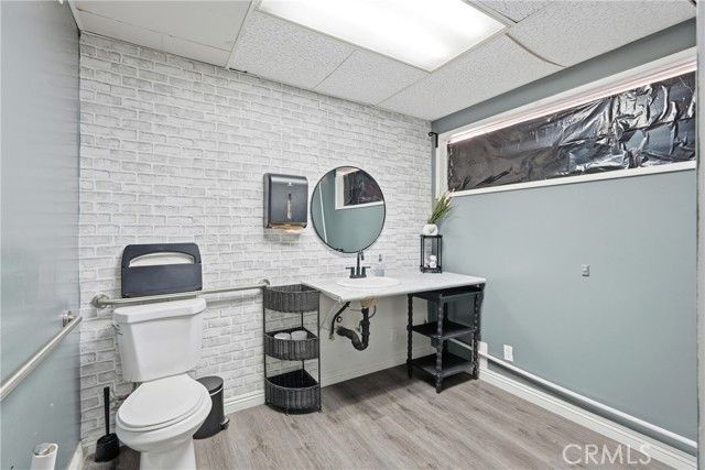 14015 Van Ness Ave, Gardena, CA 90249