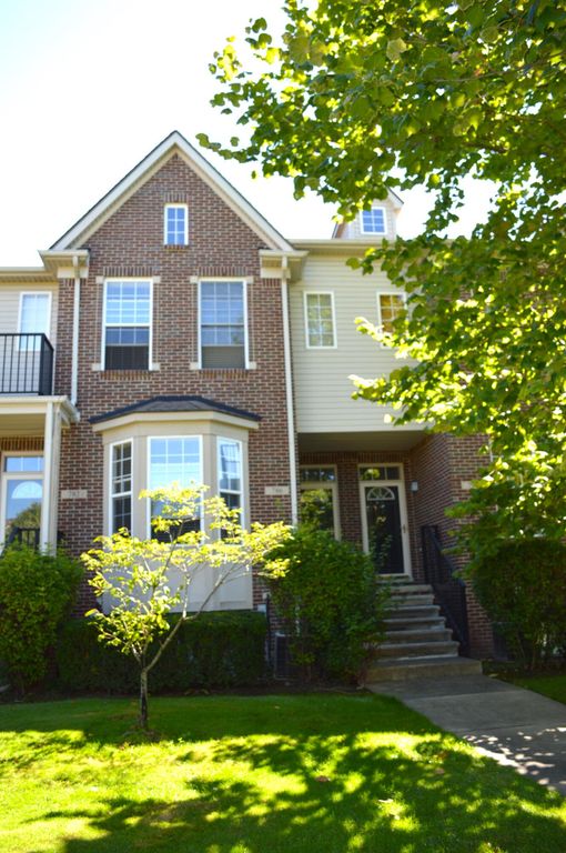 786 Summerfield Drive, Westland, MI 48185