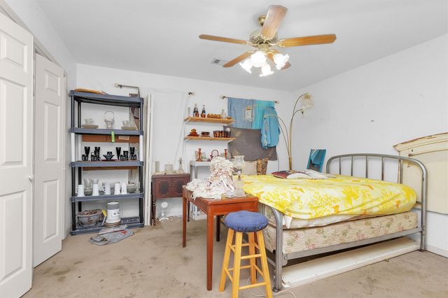 10408 Glennswood Drive, Navasota, TX 77868