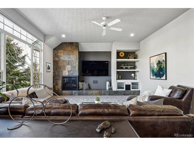 595 Leicester Ln, Castle Pines, CO 80108