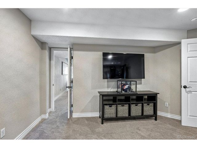 595 Leicester Ln, Castle Pines, CO 80108