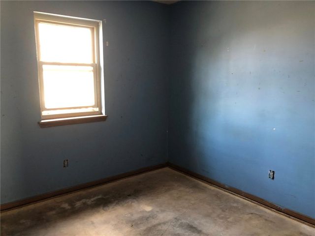 301 Carothers Lane, Russellville, AR 72802