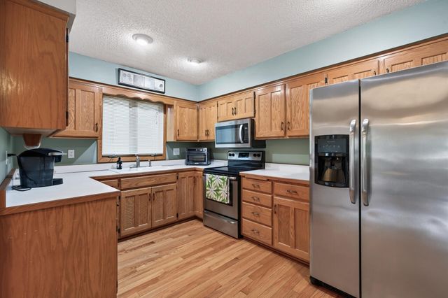 3019 Bluffs Lane, Mound, MN 55364