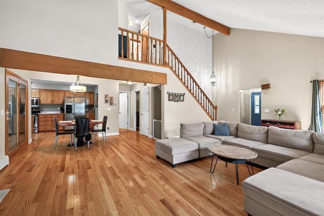 3019 Bluffs Lane, Mound, MN 55364