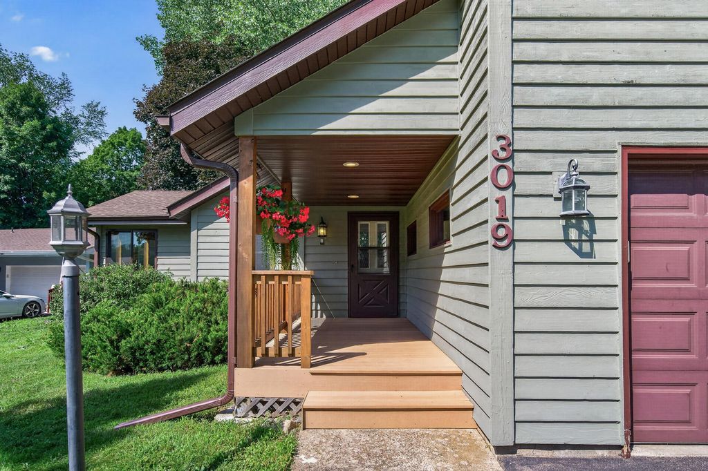 3019 Bluffs Lane, Mound, MN 55364 — photo 2