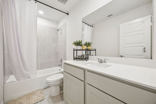 645 Blissful Bend, Lavon, TX 75166