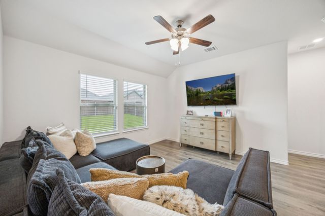 645 Blissful Bend, Lavon, TX 75166